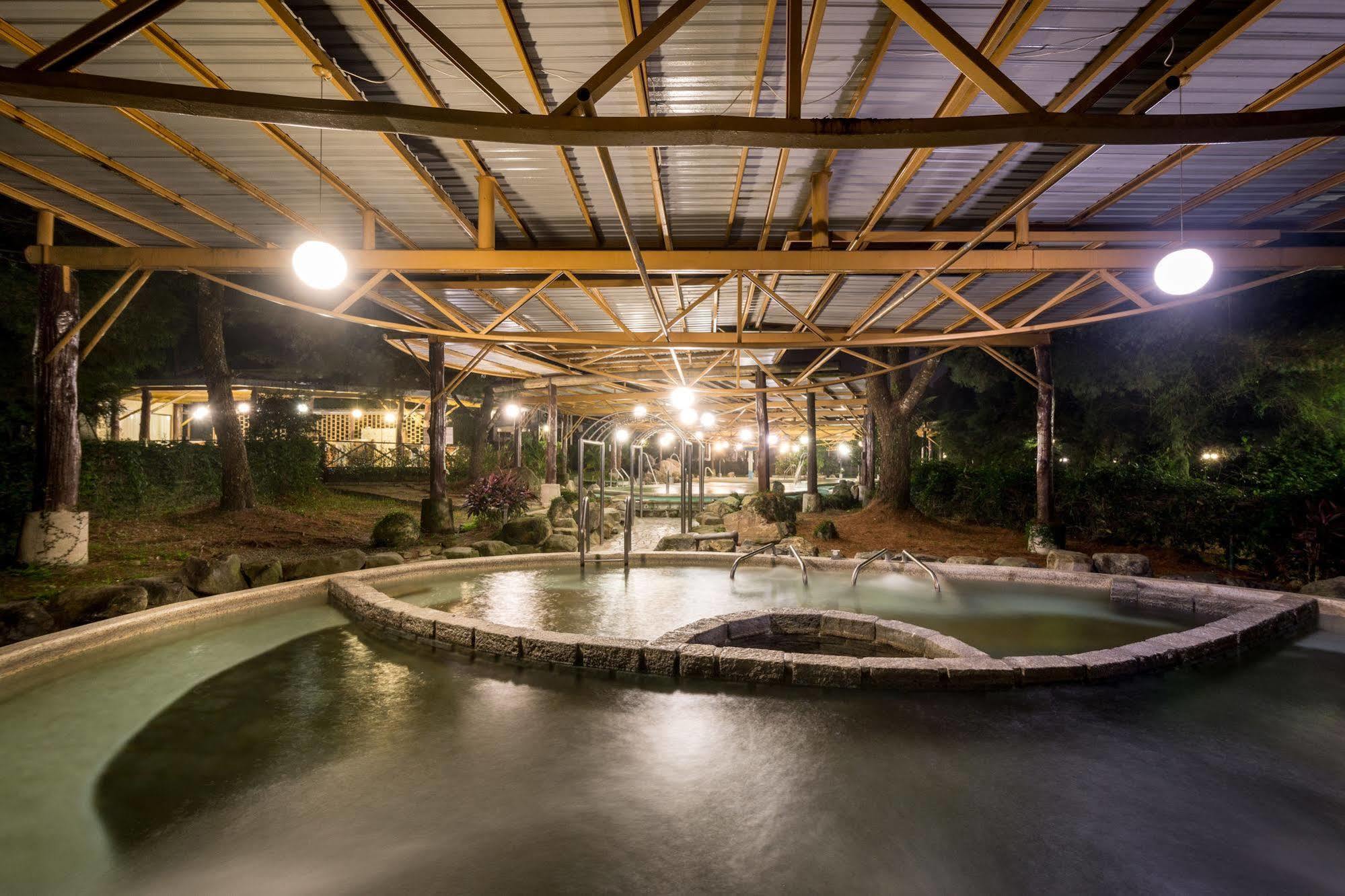 We Resort Sun Moon Lake Exterior foto