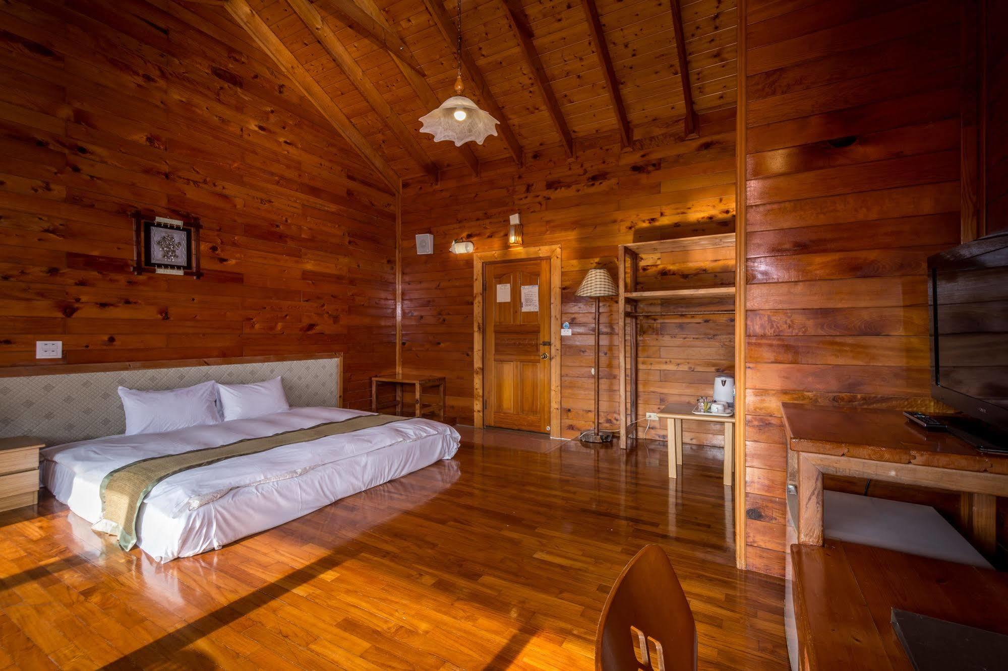 We Resort Sun Moon Lake Exterior foto